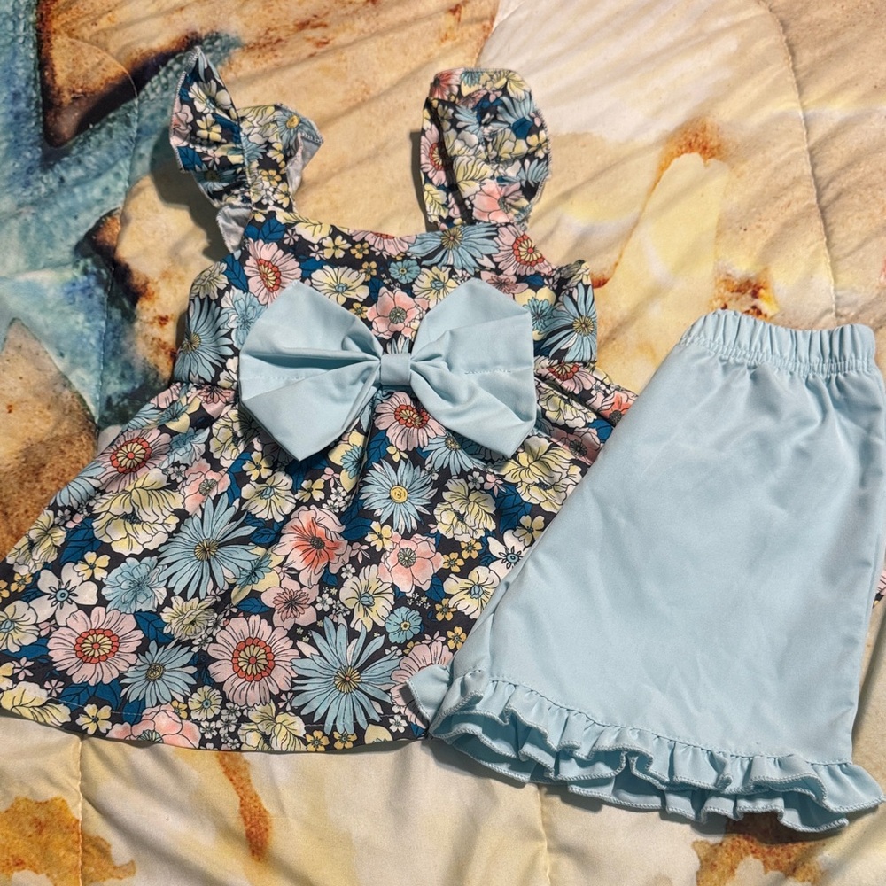 SHEIN Floral Kids Matching Set - Blue and Pink